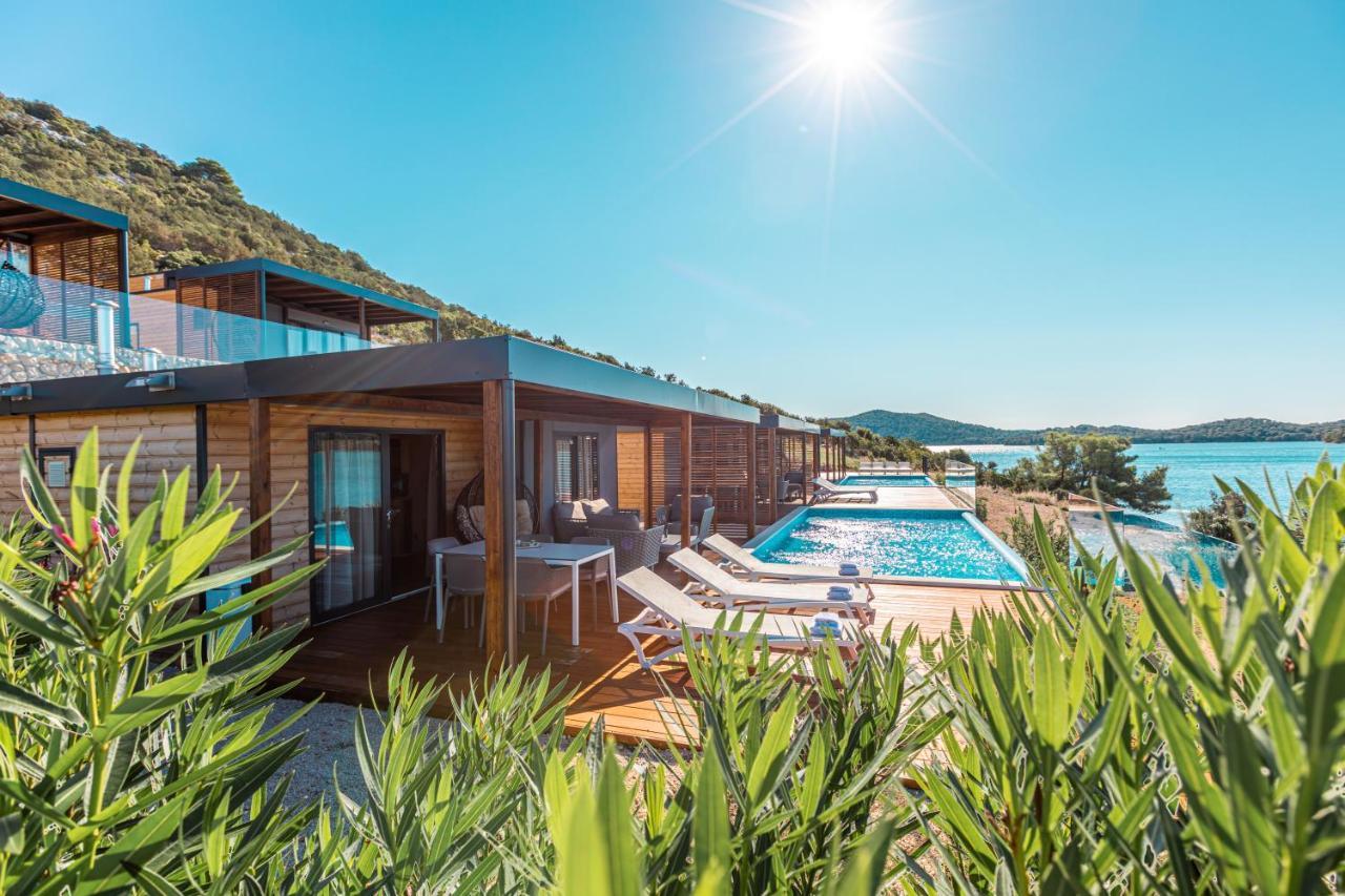 Olivia Green Camping Hotel Tisno Exterior photo