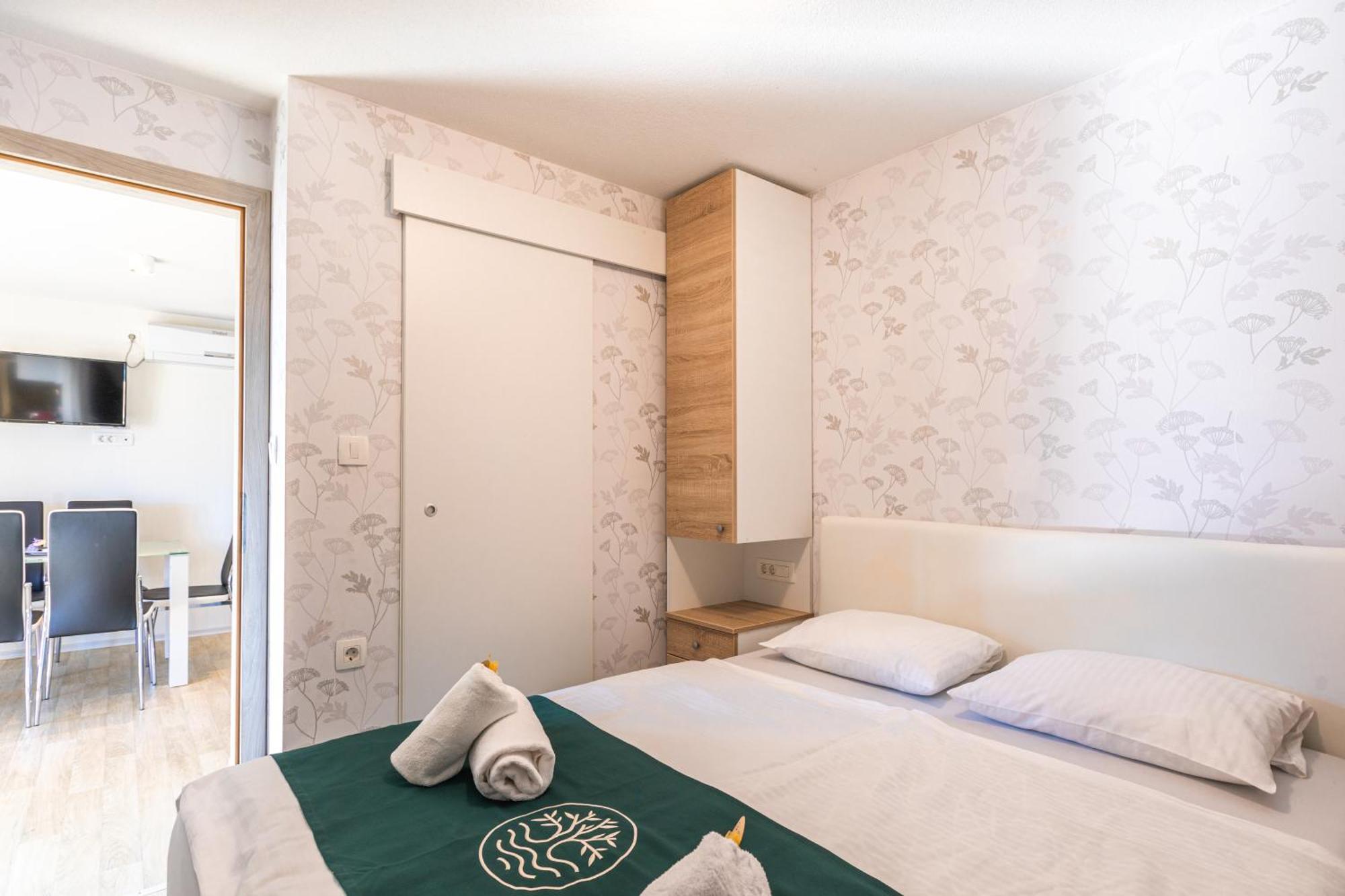 Olivia Green Camping Hotel Tisno Room photo
