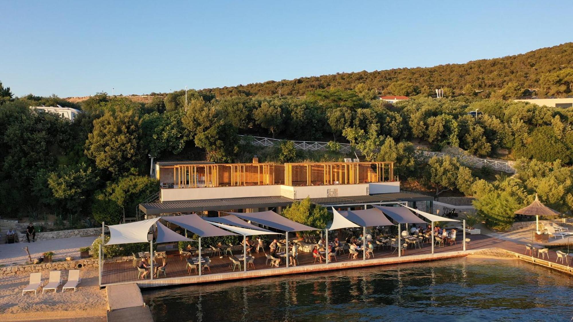 Olivia Green Camping Hotel Tisno Exterior photo